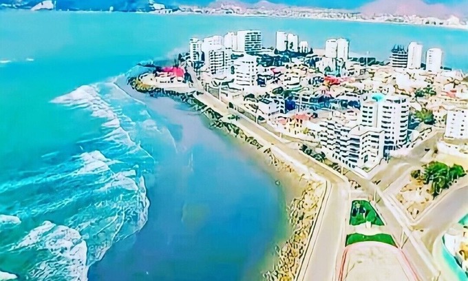 Bahia de Caraquez Condo | Pelican View & Sunsets!