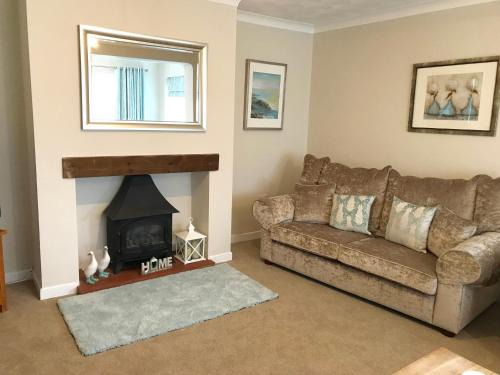 Prestatyn House | Pen Y Frith Bungalow