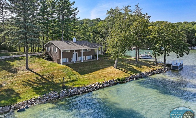 Whitewater House | Peninsula Paradise on Rice Lake