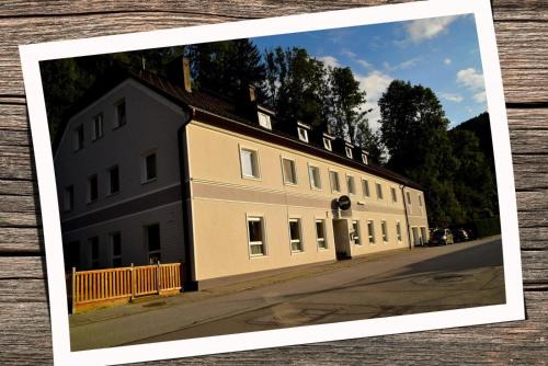 Selzthal Hotel | Pension Eder