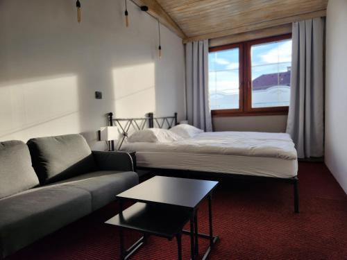Zirovnica Bed & Breakfast | Pension Knafel