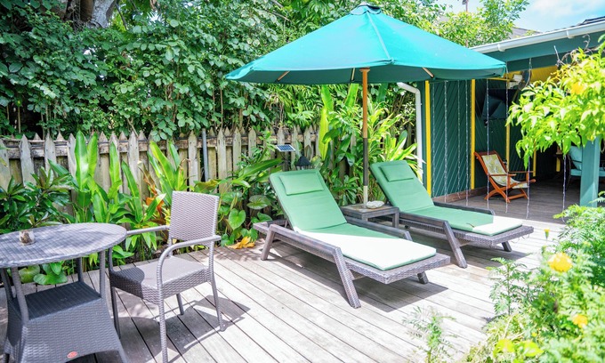 La Digue House | Pension Michel