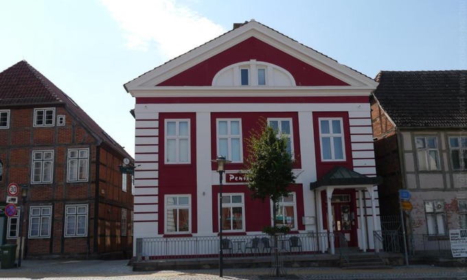 Schonberg House | Pension Paetau