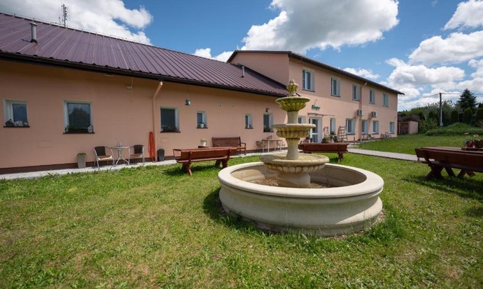 Dlouha Ves House | Pension V lukách