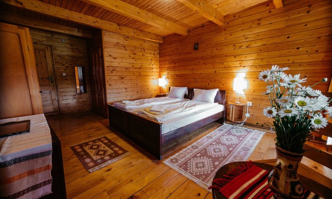 Nucet House | Pensiunea Bio Haus