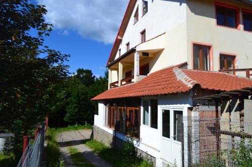 Valiug House | Pensiunea Daniels