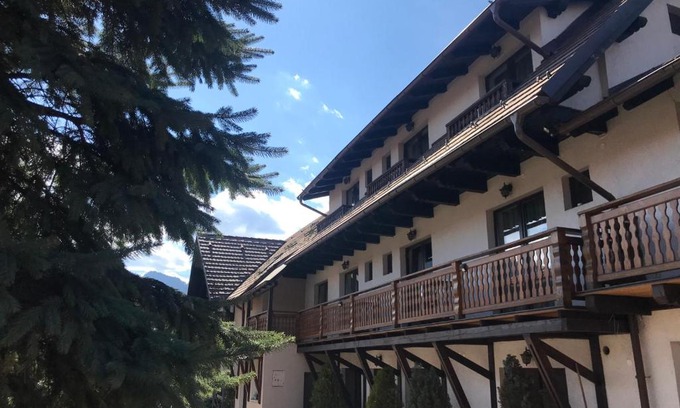 Brasov House | Pensiunea Haiduc Sacele Brasov