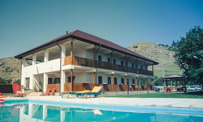 Greci House | Pensiunea La nenea Iancu