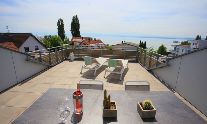 Immenstaad am Bodensee Apartment | Penthouse See-flair Traumhafte Ferienwohnung mit Grandioser See-/und Alpensicht