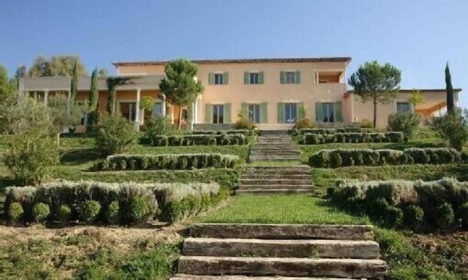 Saint-Paul-de-Vence Apartment | Penthouse. 4 pers. Private Solarium Terrace 105m2, pool 12 m by 6