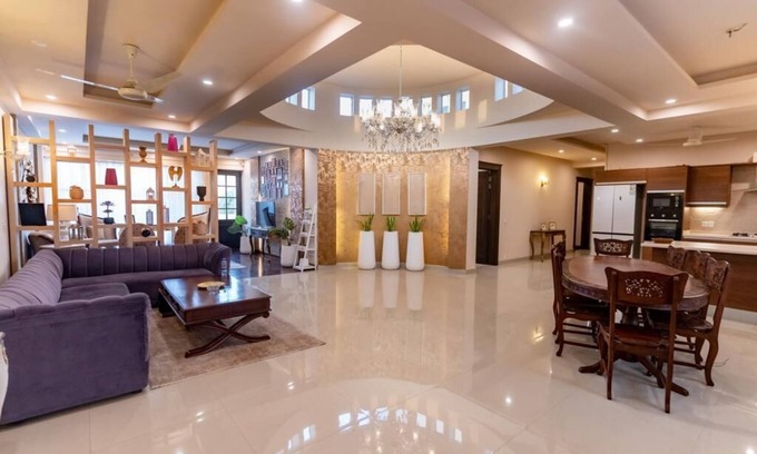 Islamabad Hotel | Penthouse by Shelton