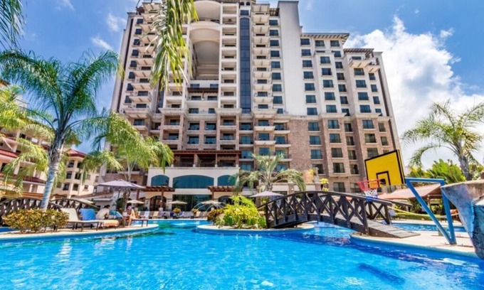 Barrio Los Faroles Apartment | Penthouse in the Sky at Croc's Casino Resort!