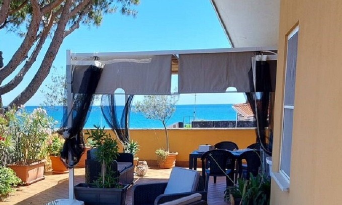 Terracina Apartment | Penthouse on the seafront of Terracina with large terrace!