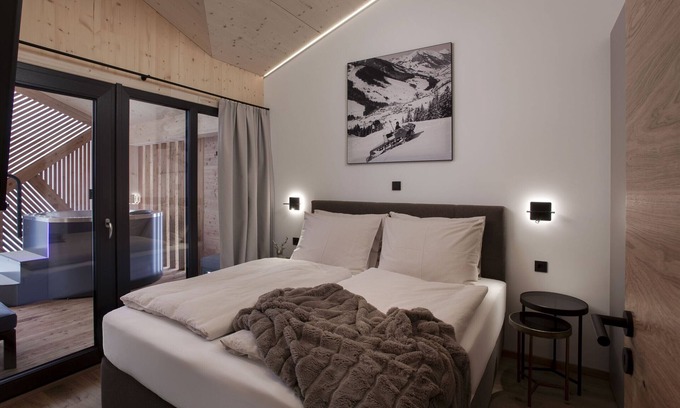 Vorderglemm Apartment | Penthouse with 2 bedrooms & private wellness area
