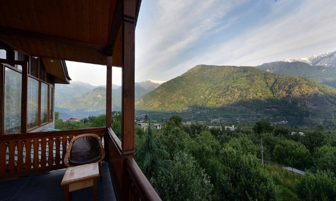Naggar Villa | Penthouse with Amazing views