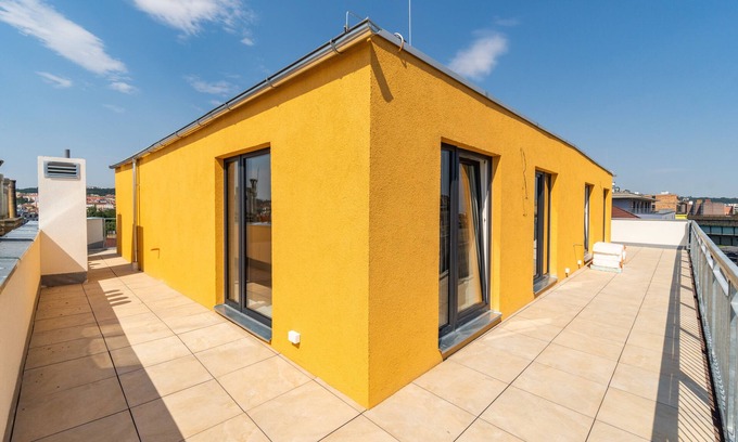 Liben Apartment | Penthouse with panoramic city view in Elite Rezidence