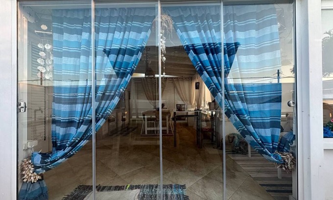 Torre Lapillo Bed & Breakfast | Penthouse with sea view 3 beds with equipped terrace, kitchenette
