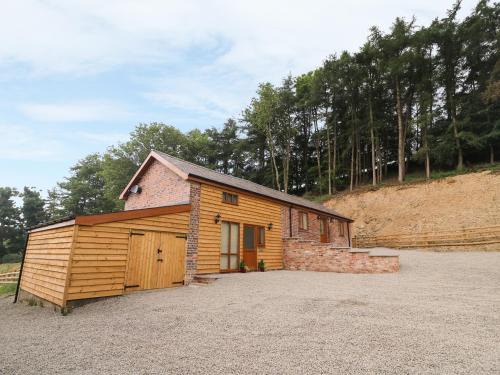 Llanddewi Ystradenny House | Pentre Fach