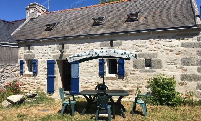 Primelin House | Penty by the sea (300 m from Pointe du Castel on the GR 34)