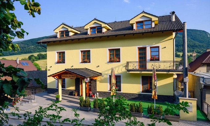 Omsenie House | Penzión Pod Babou