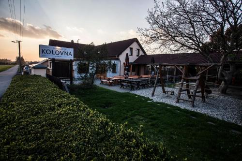 Dobra House | Penzion Kolovna