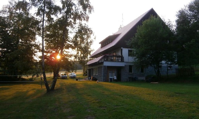 Predni Vyton House | Penzion Luna