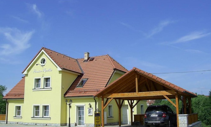 Karlovy Dvory Apartment | Penzion Rozalie