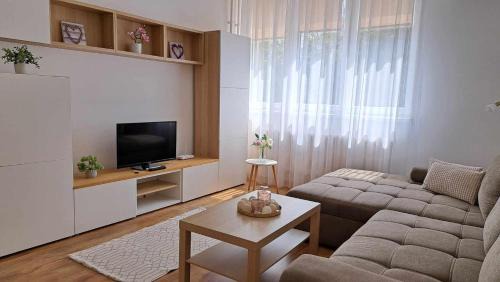 Nyiregyhaza Apartment | Peony Apartment