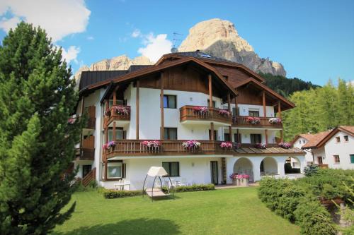 Colfosco Apartment | Pera Ciaslat