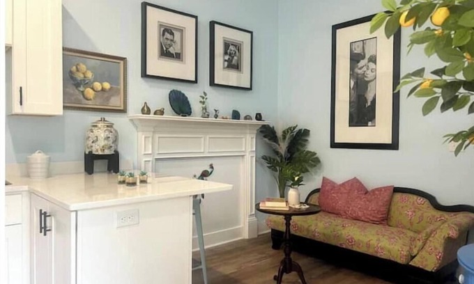 Long Beach House | Perfect Beach Haven with Old Hollywood Charm