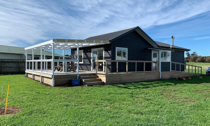 Brixton House | Perfect Family Getaway Waitara, Near New Plymouth, Taranaki