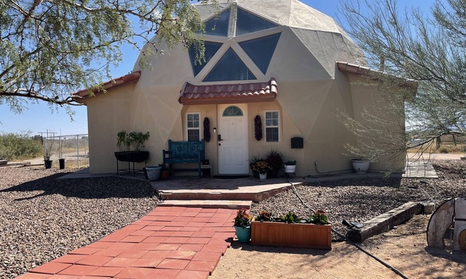 Chaparral House | Perfect for a day trip to White Sands National Park!