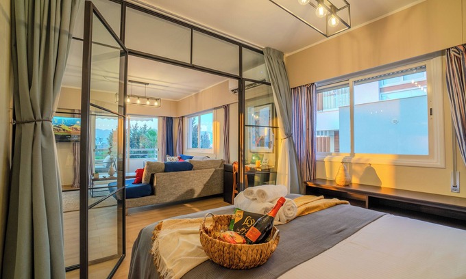 Neapolis Apartment | Perfect for Families, Beach 3 Min Away