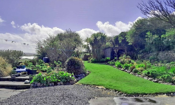 Westport Apartment | Perfect for Westport, Newport, Gweenway and more