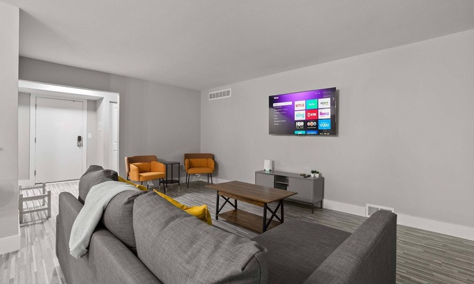 Rochester Apartment | Perfect Getaway Comfort & Stunning City Views