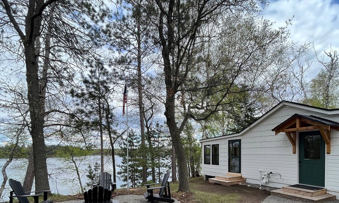 Pequot Lakes Cabin | PERFECT LOCATION - between Nisswa & Pequot right off PB Trail