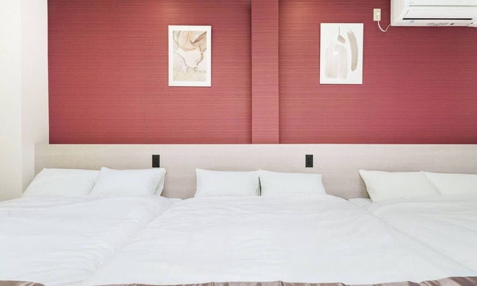Motomatchi Apartment | Perfect location for sightseeing 8 minutes walk from Namba Station Maximum 10 people IM4 - Ikemune Building 4F/Osaka Ōsaka
