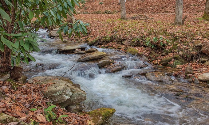 Maggie Valley House | Perfect location, creekside, close to skiing, easy paved access, Game Pavilion!