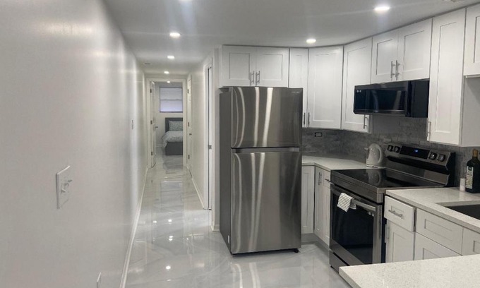 North Lawndale Apartment | Perfect place to enjoy the city or just relax