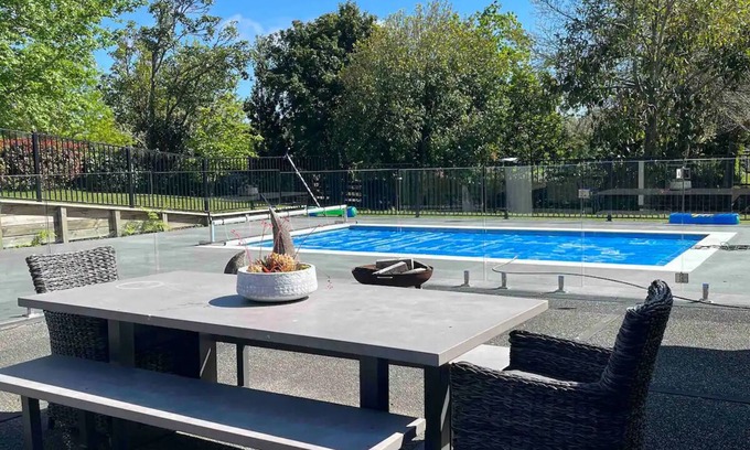 Tauriko House | Perfect retreat - 5 bedroom home with pool and spa