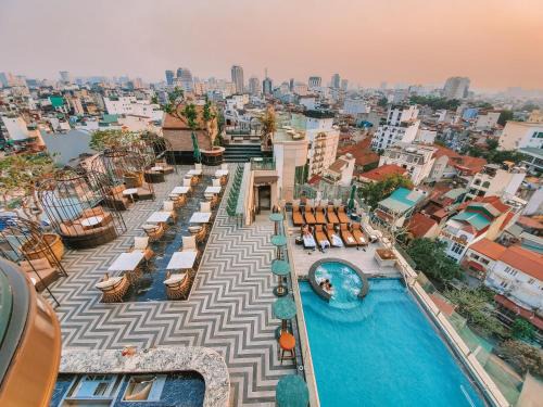 Old Quarter Hotel | Peridot Grand Luxury Boutique Hotel