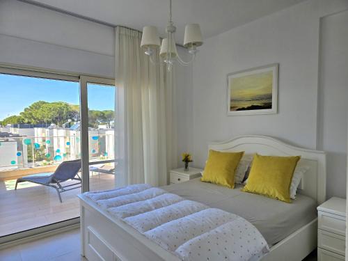 Ishem Apartment | Perla Modern Penthouse 272
