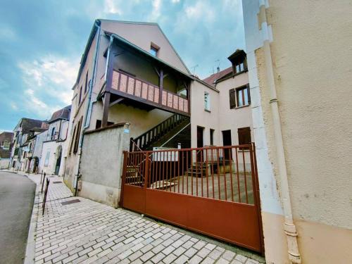 Auxerre Apartment | Perrière - Séjour à Auxerre