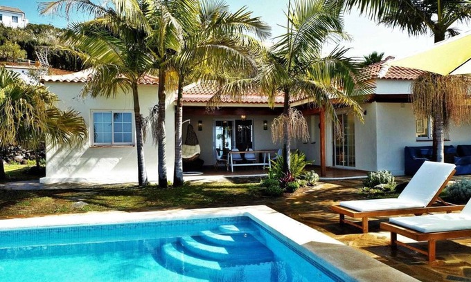 Tijarafe House | Perseidas House, Wonderfull house with pool and sea views.