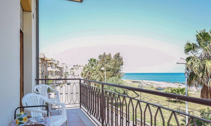 Marina di Caronia Apartment | Pet friendly apartment