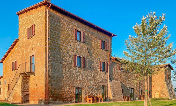 Lubriano Apartment | Pet friendly apartment in Lubriano with sauna