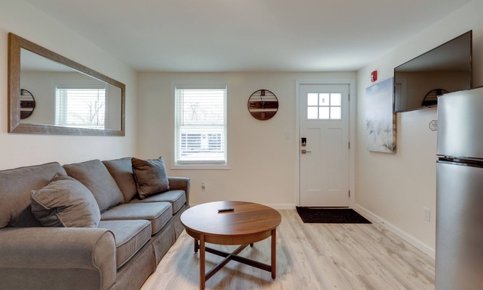 Wareham Apartment | Pet-Friendly Apt Near Onset Beach on Cape Cod!