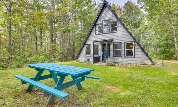 Belfast House | Pet-Friendly Belfast Retreat - 2 Mi to Downtown!
