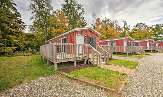 Cassopolis Cabin | Pet-Friendly Cassopolis Escape w/Lake Access