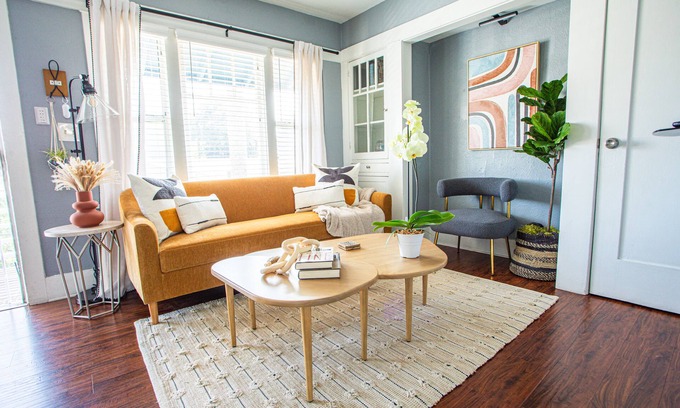 Willmore Apartment | Pet-Friendly Extended Stay with Parking, mins. to Beach and Downtown Waterfront